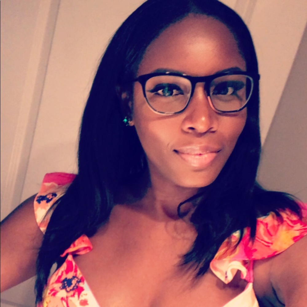 Meet your Posher, Melissa